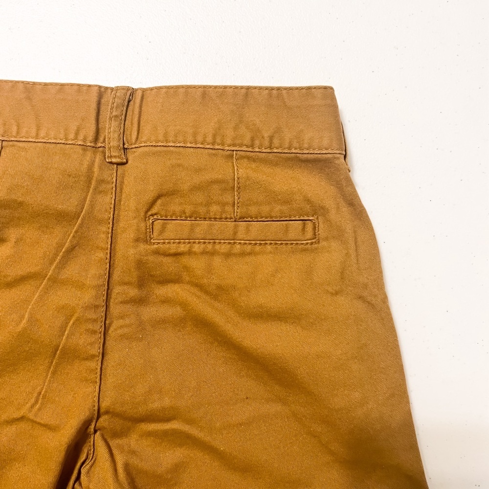 Old Navy Boys Knee Length Straight Twill Shorts - Tan, Size 7 - Picture 5 of 8